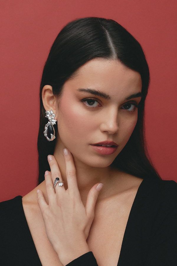 Pendientes Amori