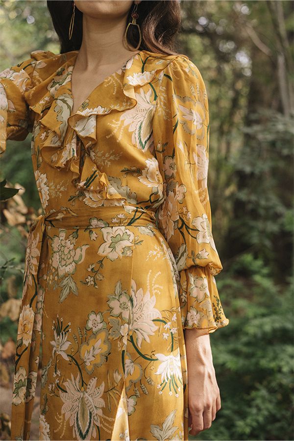 Vestido Amaris Midi Cruzado Ocre
