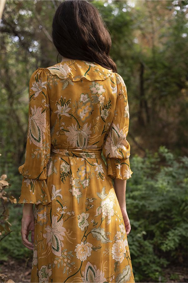 Vestido Amaris Midi Cruzado Ocre