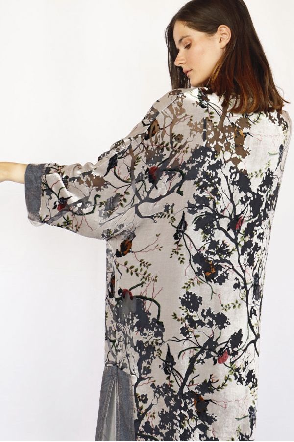 Abrigo Kimono Mimosa Largo Estampado Gris
