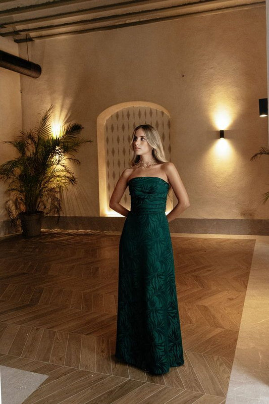 Vestido Carmen Esmeralda con Capa