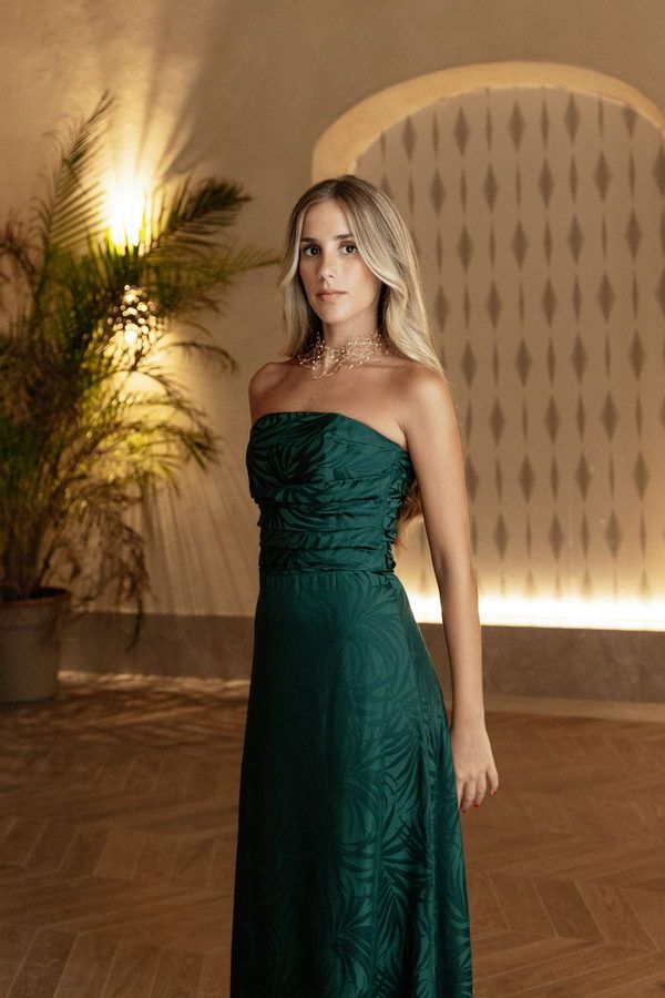 Vestido Carmen Esmeralda con Capa