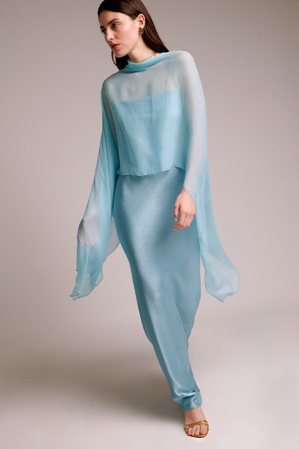 Capa de Seda Aguamarina