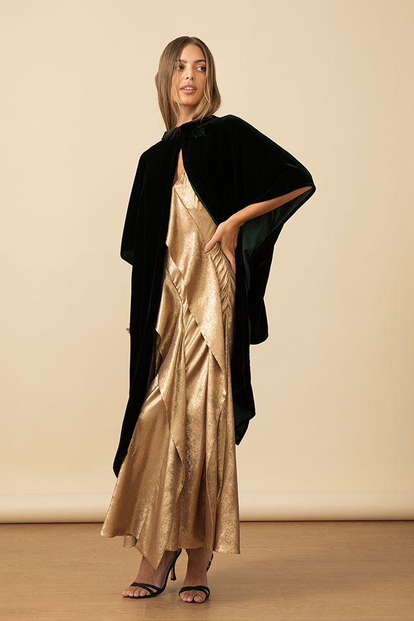 Capa Narciso Terciopelo Verde