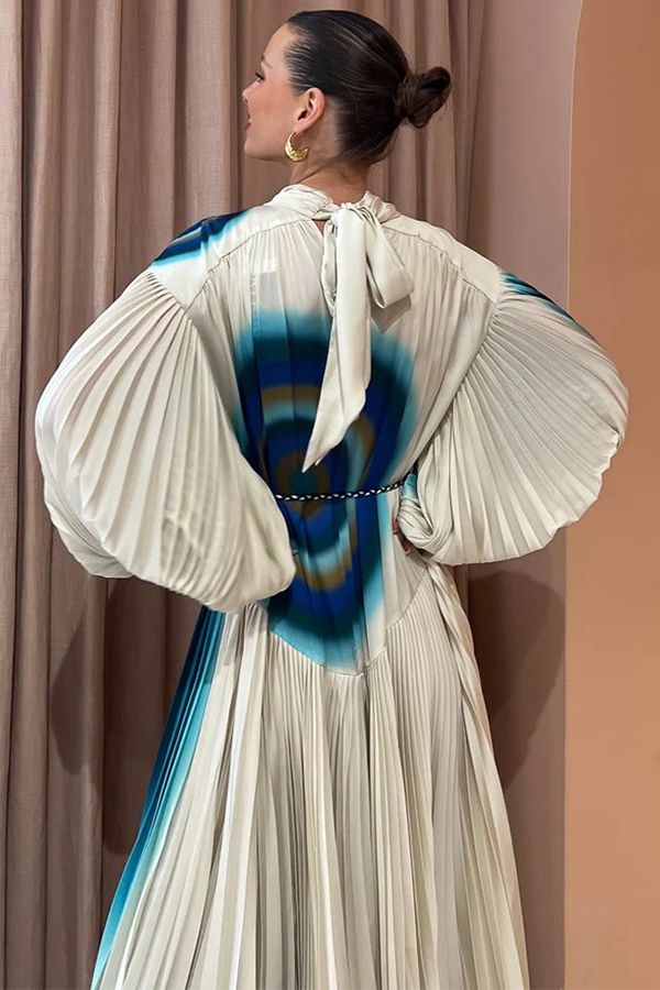 Vestido Una Midi Plisado Estampado Perla