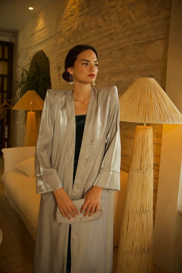 Kimono Satinado Gris